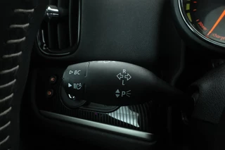 MINI Countryman Mini 1.5 Cooper S E ALL4 Chili  Panorama, Head Up, Automaat / 23