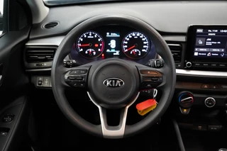 Kia Stonic 1.0 T-GDi MHEV ComfortLine  Carplay Trekhaak NAP! / 7