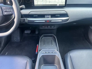Kia EV4 Plus Advanced 58.3 kWh | Harman Kardon | Lederen Bekleding | panorma Schuif/Kanteldak | fabrieksgarantie t/m 3-2033 + 3x 1 jaar / 21