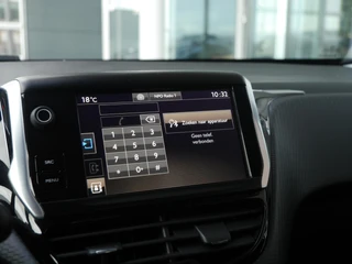 Peugeot 2008 1.2 110PK PureTech Allure | Apple Carplay | Navigatie | Cruise Control | Parkeersensoren | Camera / 29