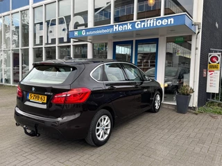 BMW 2 Serie Active Tourer 218d Active Tourer Essential I Automaat I Navigatie I Trekhaak / 4
