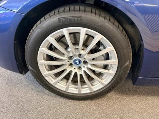 BMW 5-serie Touring 530e Business Edition Plus / trekhaak / Leder / pdc / 360 camera/cruise Adaptive / 10