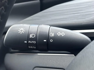 Toyota C-HR+ First Edition 77 kWh PREMIUM KLEUR EL-ACHTERKLEP BLIND-SPOT CLIMA STOEL/STUURVERWARMING APPLE/ANDROID / 14