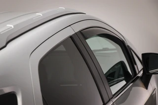 Ford EcoSport 1.0 EcoBoost Titanium | WINTER / NAVIGATIE / DESIGN / PARKING- PACK | TREKHAAK | 17" / 10