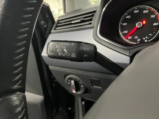 Seat Arona 1.0 TSI Xcellence Launch Edition / Navi /Apple Carplay / 21