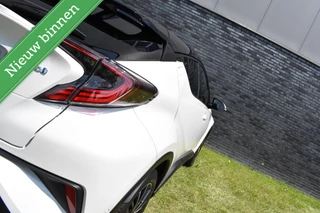 Toyota C-HR 1.8 Hybrid Executive MATRIX/LED/CAMERA/VOL MET OPTIES! / 37