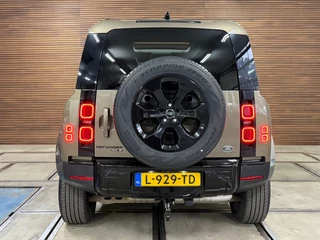 Land Rover Defender 110 2.0 D240 110 SE | Pano | Leer| Memory | Luchtvering | 360° Camera | Meridian | incl btw geel kenteken / 39