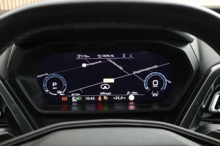 Audi Q4 Sportback e-tron 40 S edition 77 kWh SOH 93% Trekhaak Camera HUD Sonos Panoramadak Stoelverwarming Navigatie S-Line / 51