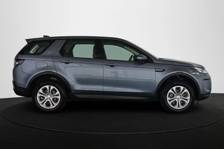 Land Rover Discovery Sport P300e 1.5 S / 37