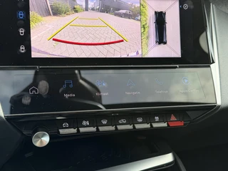 Peugeot 308 SW Allure Pack Business 1.2 PureTech 130PK Navigatie, Achteruitrijcamera, Stoel & Voorruitverwarming, Keyless, Apple Carplay, Android Auto / 30