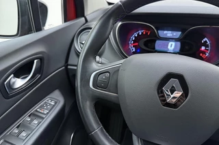 Renault Captur 0.9 TCe Intens | Achteruitrijcamera | Cruise control | Airco | Navigatie | Parkeersensoren | Spraakherkening | Digitale cockpit | / 20