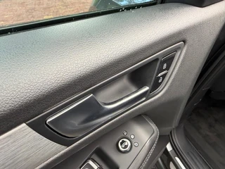 Audi Q5 2.0 TFSI quattro S Edition / 21