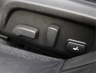Subaru Outback 2.5i Premium  | Schuifdak | Trekhaak | Winterbandenset | H&K / 35