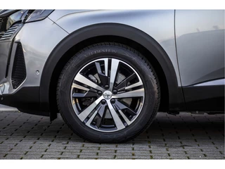 Peugeot 3008 1.6 HYbrid 225 Blue Lease Allure | 98% SOH | NL auto | Camera / 17