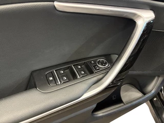 Kia Ceed 1.0 T-GDi DynamicPlusLine | Stoel/Stuurverwarming | Half Leder | Keyless Entry | Navigatie | Apple/Android Carplay | / 27