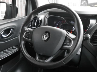 Renault Captur 0.9 TCe Xmod | Lederen bekleding | Stoelverwarming | Trekhaak | Keyless entry en start | Climate control | Navigatie | Extra getint glas | Regensensor / 13