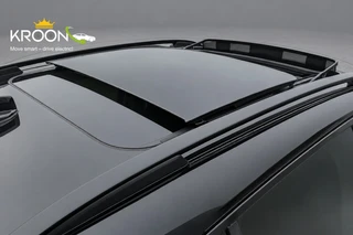Lynk & Co 01 1.5 261PK PHEV Panorama 360 Camera Apple Carplay Android Auto / 32