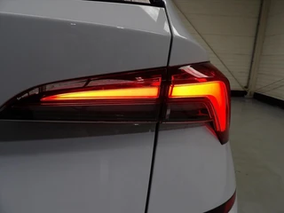 Škoda Kamiq 1.0 TSI Greentech 110pk DSG-7 Monte Carlo / 15