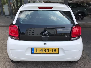 Citroën C1 1.0 VTi Shine Achteruitrijcamera | Navi | Airco / 7