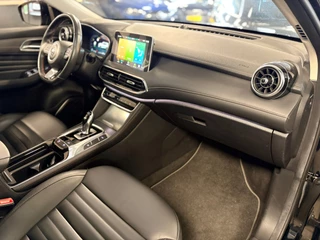 MG EHS 1.5 TGDI Luxury PHEV / automaat / 360camera / Leder/ carplay / Panorama-dak / 22
