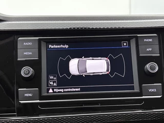 Volkswagen Polo 1.0 TSI Life | Adaptive Cruise | CarPlay | Parkeersensoren / 17