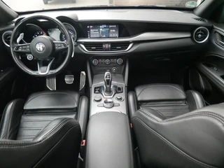 Alfa Romeo Stelvio 2.0 T AWD Veloce Leder| Pano| Sport uitlaat| FULL OPTION / 6