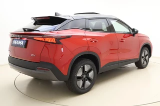 Omoda 5 EV Premium 61 kWh | Camera's rondom | Schuif/kantel dak | LED verlichting | Lederen bekleding | Stoelverwarming/ventilatie | Sfeerverlichting | Drive assist / 2