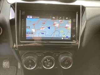 Suzuki SWIFT 1.2 Stijl Smart Hybrid Airco/ Clima Camera LM velgen Navi/ Carplay stoelverwarming Dode hoek herkening Adaptive crc / 15