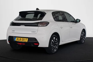 Peugeot 208 1.2 Hybrid 100 e-DCS6 Allure / 4