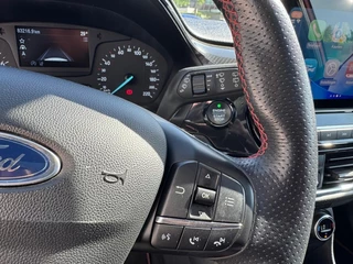 Ford Fiesta 1.0 Ecoboost ST-Line Panoramadak Carplay Winterpakket Led Navigatie / 26