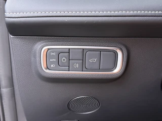 Omoda 5 SHS 1.6 T-GDi SHS-H Comfort  - FULL OPTIONS - Stoelverkoeling/verwarming - Stuurverwarming - SONY AUDIO - 7 jaar fabrieksgarantie of 150.000km / 23