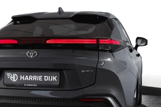 Toyota C-HR 1.8 Hybrid 140 Dynamic  | Dig. Cockpit | Adapt. Cruise | Winterpakket | PDC | Camera | NAV + App. Connect | ECC | DAB | LM 18" | 2989 / 13