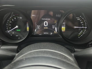 Jeep Wrangler BRUTE Custom Sahara 4xe 380 | Hardtop/Soft top | Apple-Android | Adaptive Cruise Control / 10