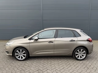 Citroën C4 130pk Feel Collection (Trekhaak - Keyless Entry - Parkeersensoren V+A - 17" - Automatische Airco - Navigatie - Apple Carplay) / 2