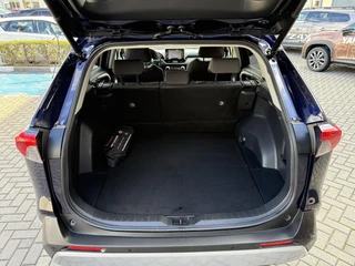 Toyota RAV4 2.5 Hybrid Dynamic NL-AUTO CAMERA ADAPTIVE CRUISE / 8