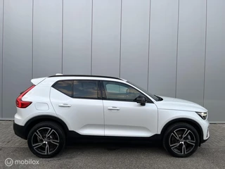 Volvo XC40 1.5 T4 Plug-in Hybrid 211PK Plus Dark H&K/PANODAK / 6