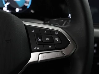 Volkswagen Golf Variant 1.5 eTSI Life Business | BTW | Automaat | Adaptive cruise | Stuur & Stoelverwarming | Camera / 19