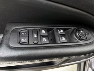Jeep Compass 4xe 240 Plug-in Hybrid Electric S | Automaat | Cruise control | Navigatie | Camera | Leder / 39