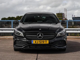 Mercedes-Benz CLA-klasse 180 Business Solution AMG Night Upgrade | Panoramadak | Camera | Apple CarPlay/Android Auto | LED | Navigatie| Stoelverwarming | 18" / 5