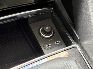 Škoda Karoq 1.5 TSI ACT Business Edition Plus Panoramadak | Camera | Adaptive cruise | Stoelverwarming | Full LED | NL auto | Dealer onderhouden / 38