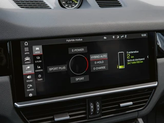 Porsche Cayenne 3.0 E-Hybrid Sport-Chrono|Stoelverwarming|Bose|Nachtzicht|360 Camera|Elektr. Achterklep|Stuurverwarming / 17