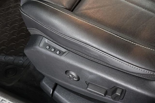 Opel Grandland X 1.6 Turbo Ultimate Leder Stoelventilatie Stoelverwarming Memory Keyless / 18