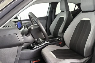 Opel Mokka 1.2 Turbo Business Elegance Stoel-Stuurverwarming Navigatie Apple CarPlay / 7