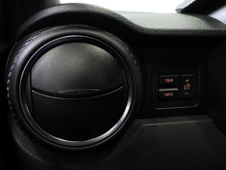 Suzuki Ignis 1.2 Smart Hybrid Select NAVI-APP/CAMERA/AIRCO/LED/16"LMV! / 15
