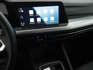 Volkswagen Golf Variant 1.5 eTSI Life Business | BTW | Automaat | Adaptive cruise | Stuur & Stoelverwarming | Camera / 20