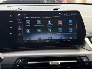 BMW X1 xDrive25e M-sport Camera | Panorama-dak | Keyless | / 24