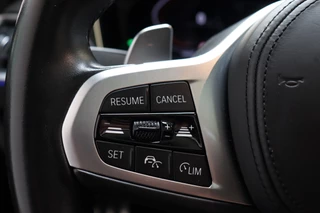 BMW 4 Serie Gran Coupé 420i High Executive M Sport Pakket Automaat  / Live Cockpit Professional / Schuif-/kanteldak / Leder / DAB / Stoelverwarming / 19 Inch / Shadow Line / Active Cruise Control / LED / M Sportremsysteem / Achteruitrijcamera / Extra Getint Glas / 36