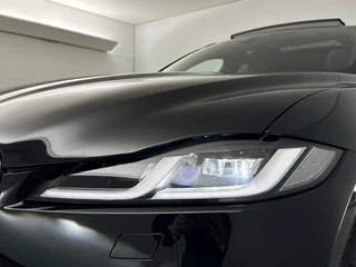 Jaguar F-PACE 2.0 P400e R-Dynamic HSE Black Pack Panoramadak | Massagestoelen + Ventilatie | Head-Up Display / 38