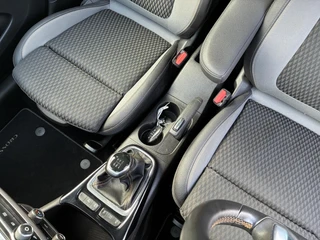 Opel Crossland X 1.2 Turbo 110Pk Innovation | Climate control | Navigatie | Camera | Cruise control | Parkpilot | Elektrisch Pakket | AGR | Trekhaak | LM-Velgen / 42
