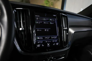 Volvo S60 2.0 B4 R-Design|H&K|Leer|Trekhaak|Carplay|ACC|ECC| / 48